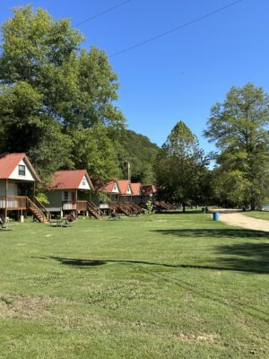 camping-cabins3-scaled camping-cabins3-scaled